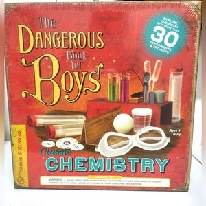 New Sealed The Dangerous Book for Boys Chemistry Science Kit 2011